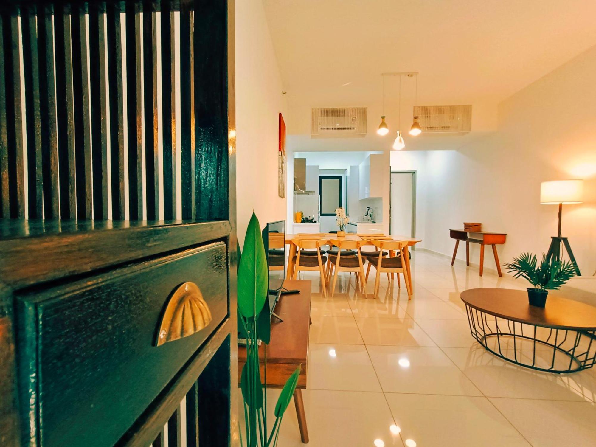 New Georgetown Instagramable 2Br Homestay For 10Pax 无敌美景两房民宿 Beacon Executive Suite Eksteriør billede