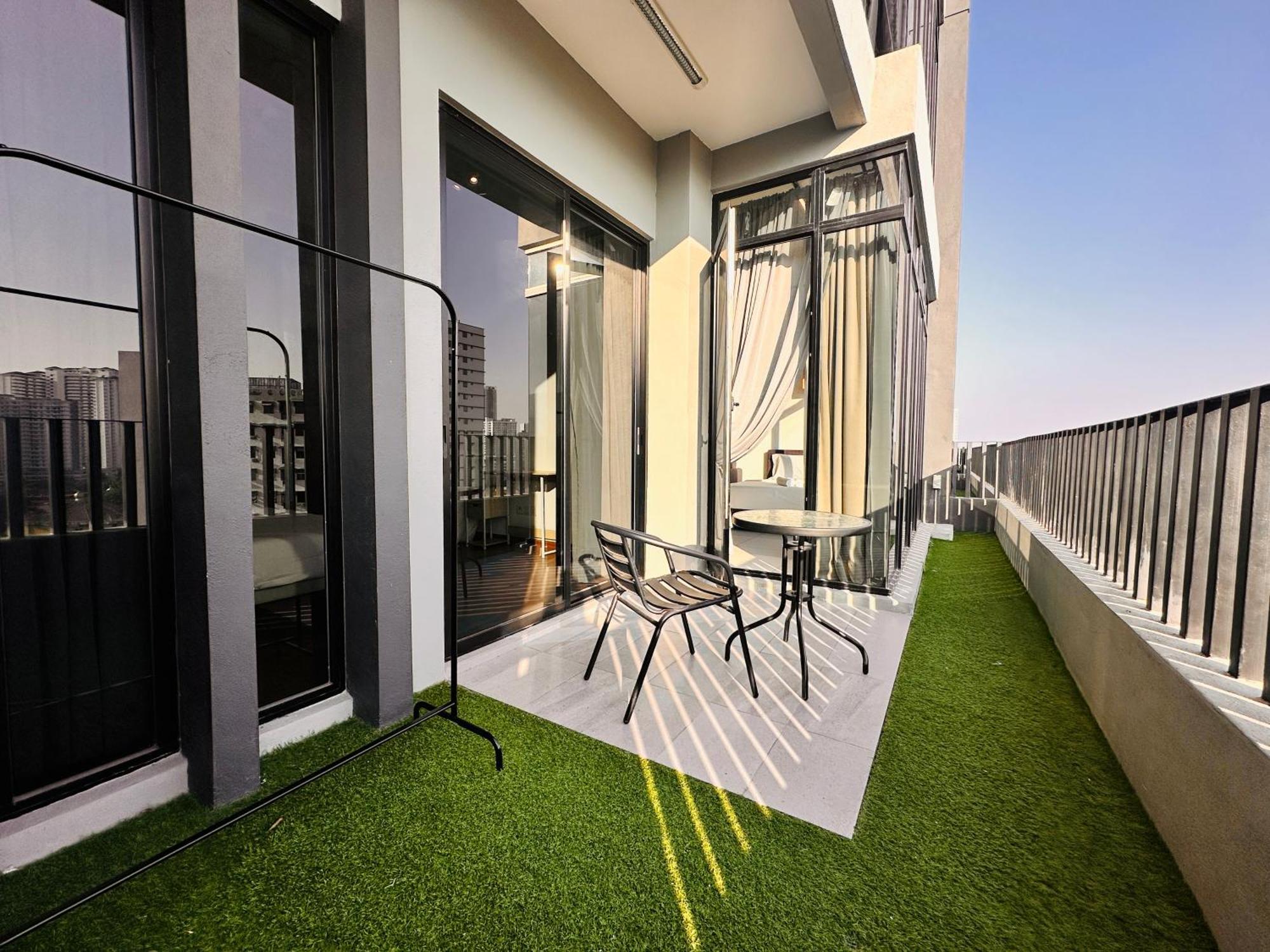 New Georgetown Instagramable 2Br Homestay For 10Pax 无敌美景两房民宿 Beacon Executive Suite Eksteriør billede
