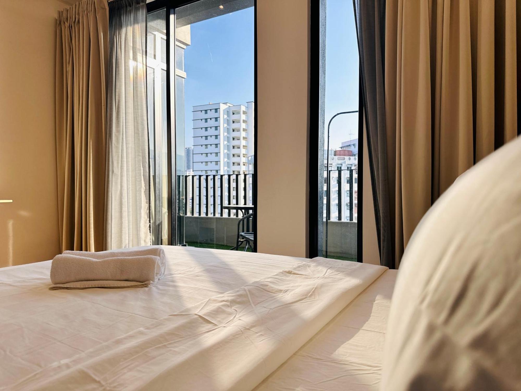 New Georgetown Instagramable 2Br Homestay For 10Pax 无敌美景两房民宿 Beacon Executive Suite Eksteriør billede