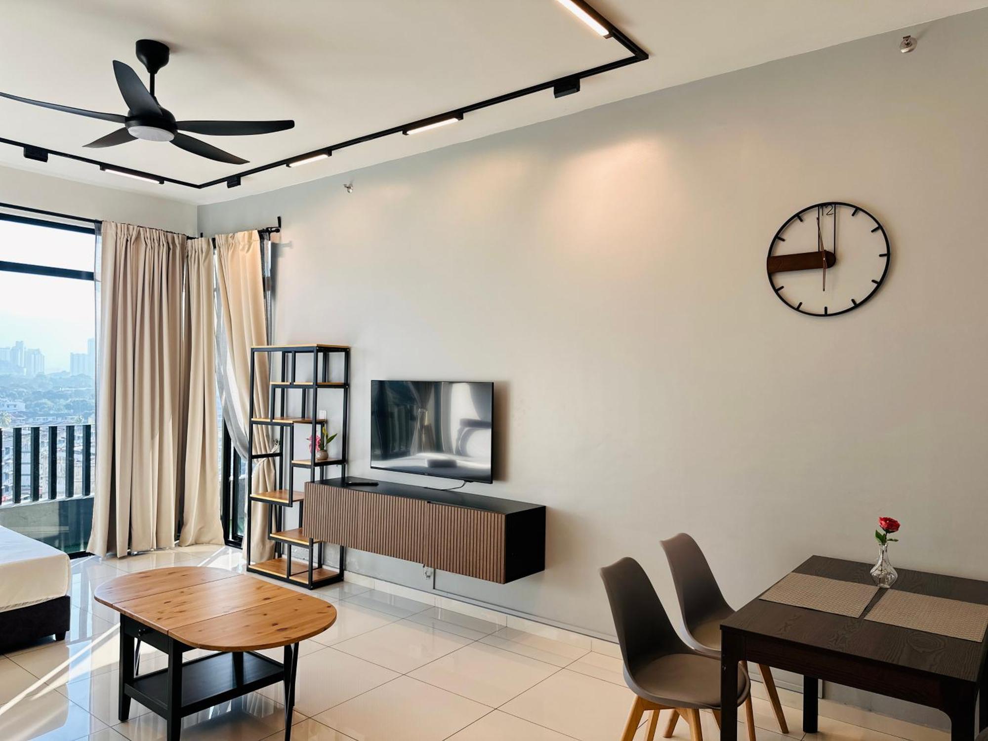 New Georgetown Instagramable 2Br Homestay For 10Pax 无敌美景两房民宿 Beacon Executive Suite Eksteriør billede