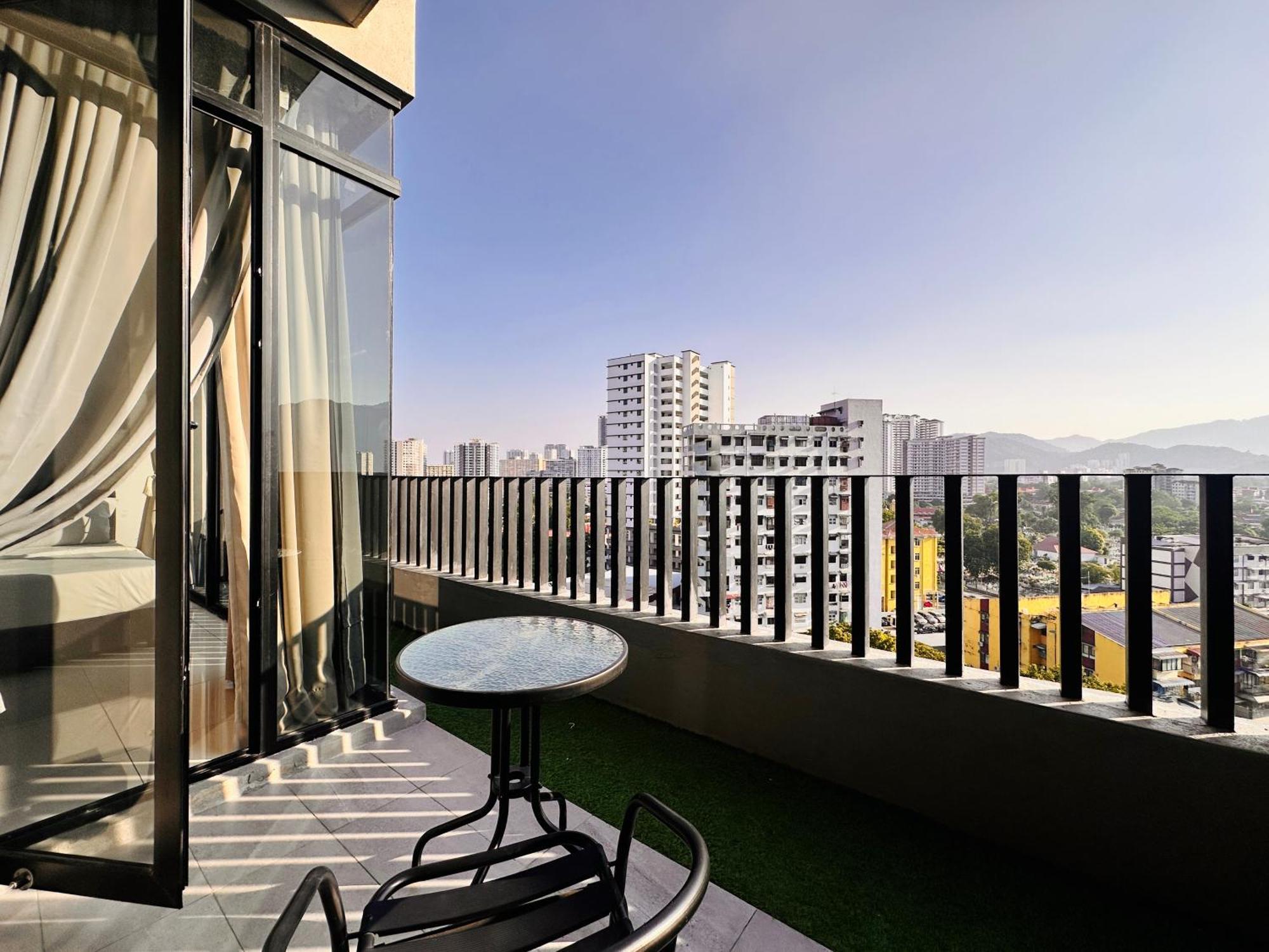 New Georgetown Instagramable 2Br Homestay For 10Pax 无敌美景两房民宿 Beacon Executive Suite Eksteriør billede